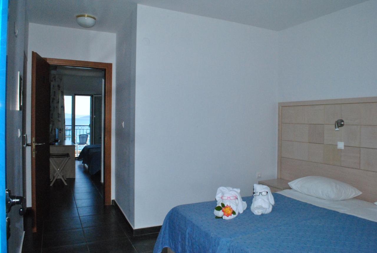 Hotel Aris Tolón Exterior foto
